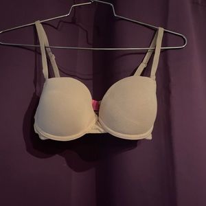 La Senza bra